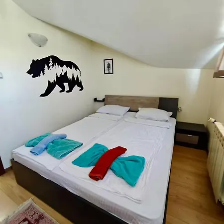 Bojurland Mountain Escape بانسكو
